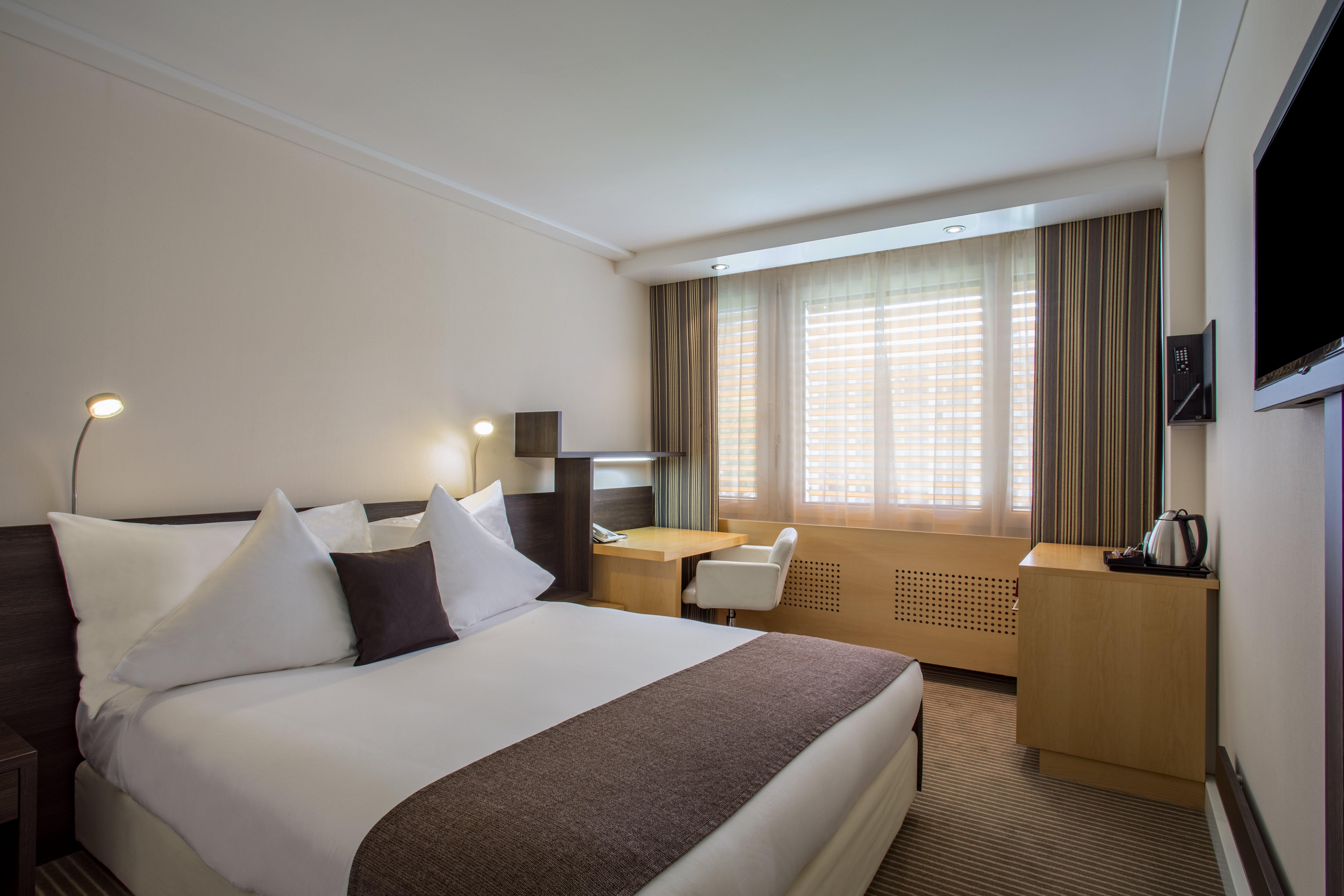 Crowne Plaza Zuerich By Ihg Hotel Екстериор снимка