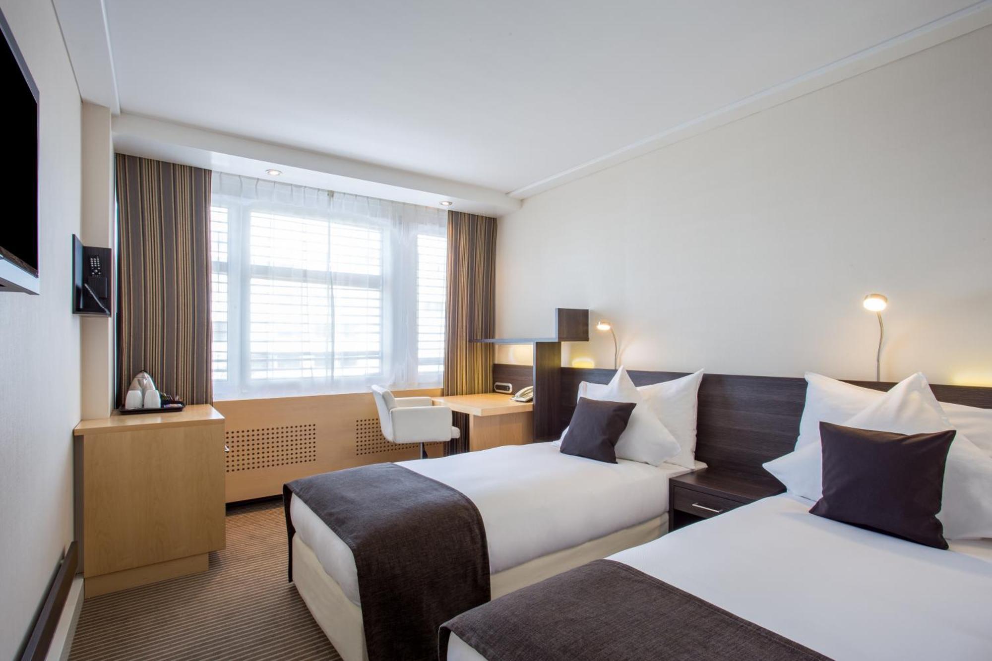 Crowne Plaza Zuerich By Ihg Hotel Екстериор снимка