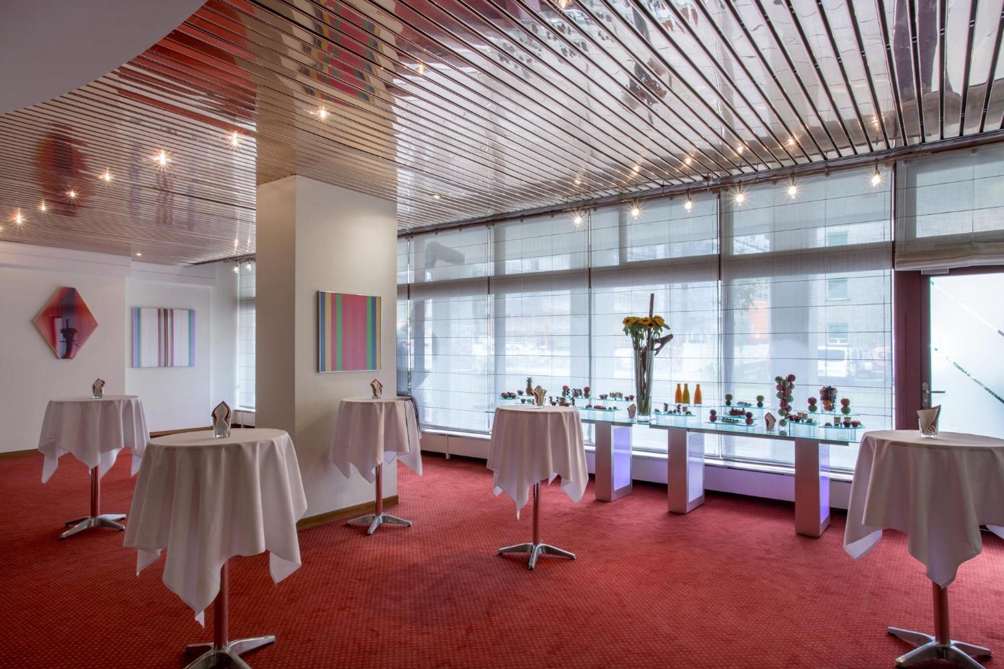 Crowne Plaza Zuerich By Ihg Hotel Екстериор снимка