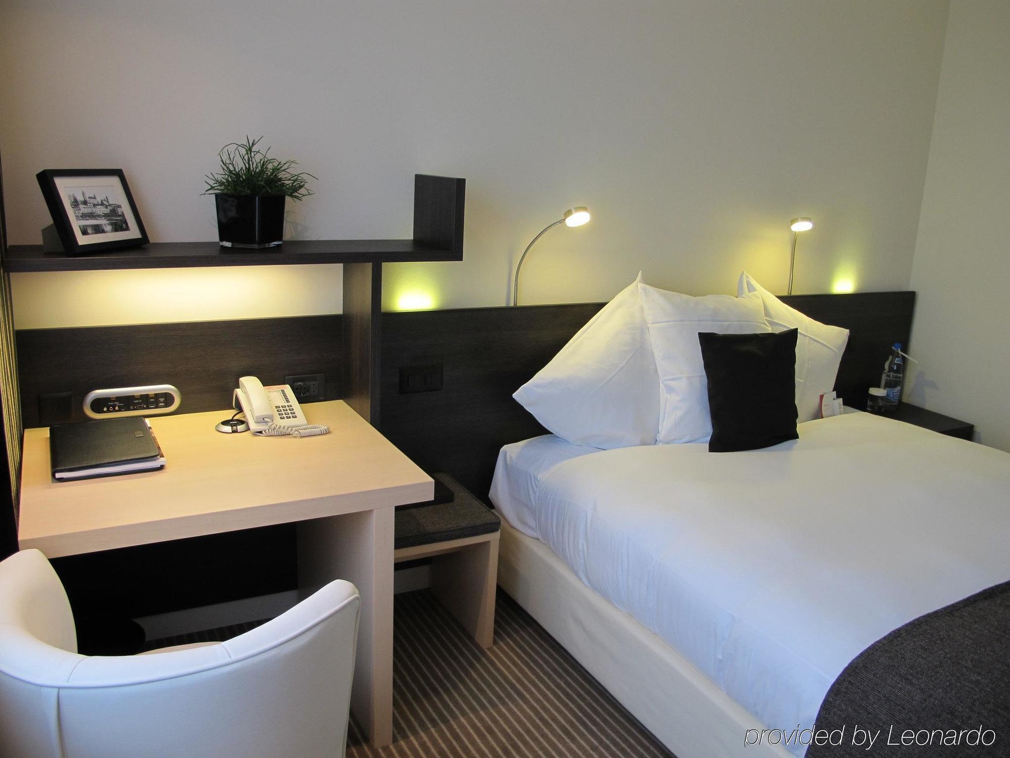 Crowne Plaza Zuerich By Ihg Hotel Екстериор снимка